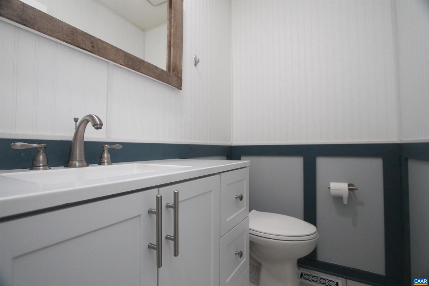 50 LYNNWOOD LN, CHARLOTTESVILLE, Virginia 22901, 5 Bedrooms Bedrooms, ,3 BathroomsBathrooms,Residential,For sale,50 LYNNWOOD LN,671608 MLS # 671608