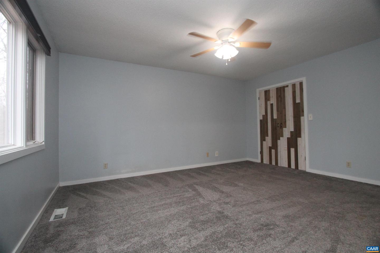 50 LYNNWOOD LN, CHARLOTTESVILLE, Virginia 22901, 5 Bedrooms Bedrooms, ,3 BathroomsBathrooms,Residential,For sale,50 LYNNWOOD LN,671608 MLS # 671608