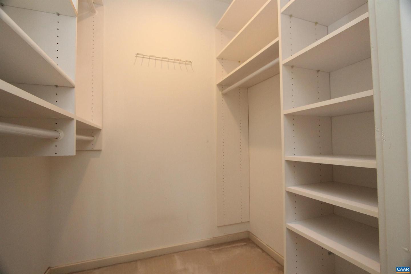 50 LYNNWOOD LN, CHARLOTTESVILLE, Virginia 22901, 5 Bedrooms Bedrooms, ,3 BathroomsBathrooms,Residential,For sale,50 LYNNWOOD LN,671608 MLS # 671608