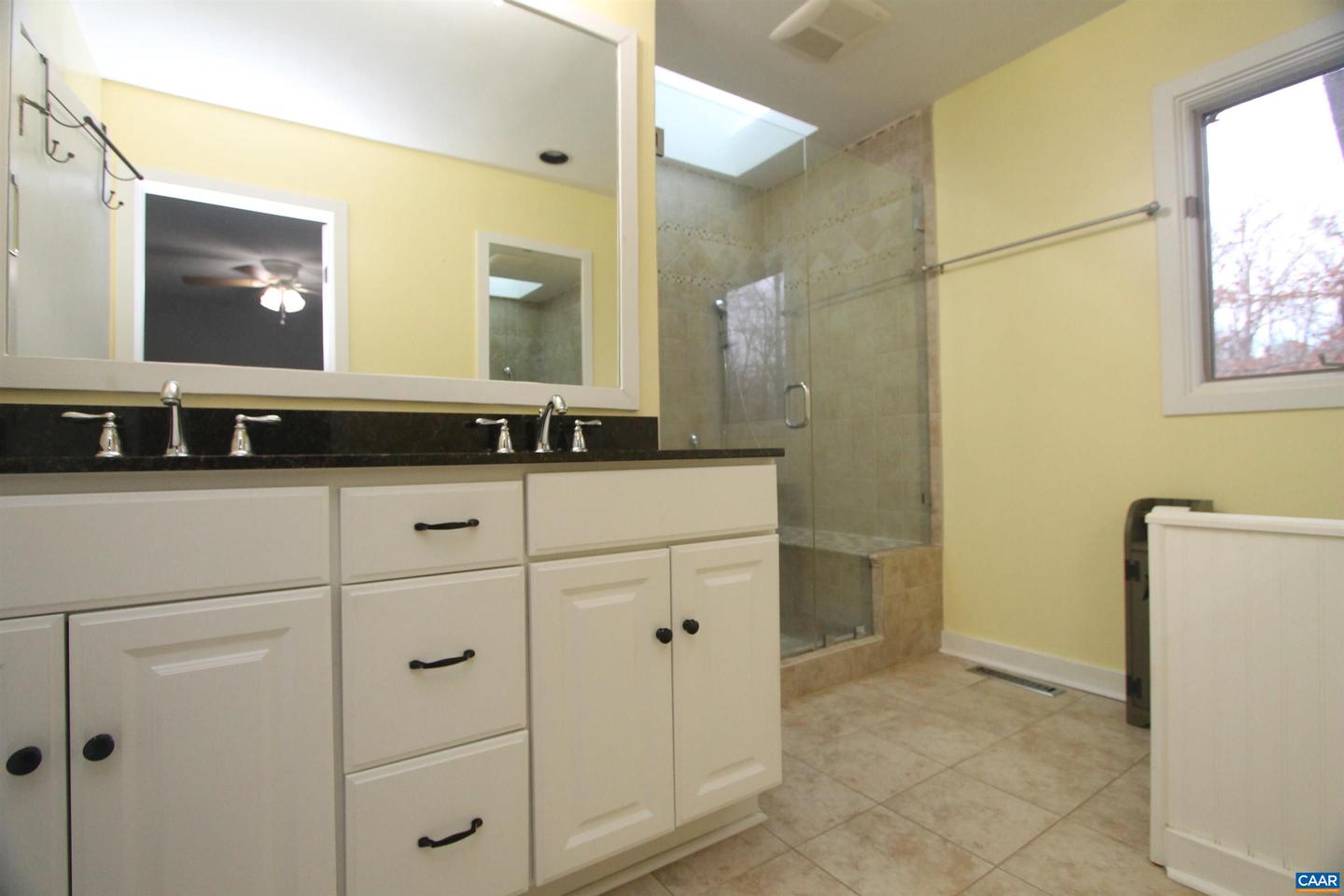 50 LYNNWOOD LN, CHARLOTTESVILLE, Virginia 22901, 5 Bedrooms Bedrooms, ,3 BathroomsBathrooms,Residential,For sale,50 LYNNWOOD LN,671608 MLS # 671608