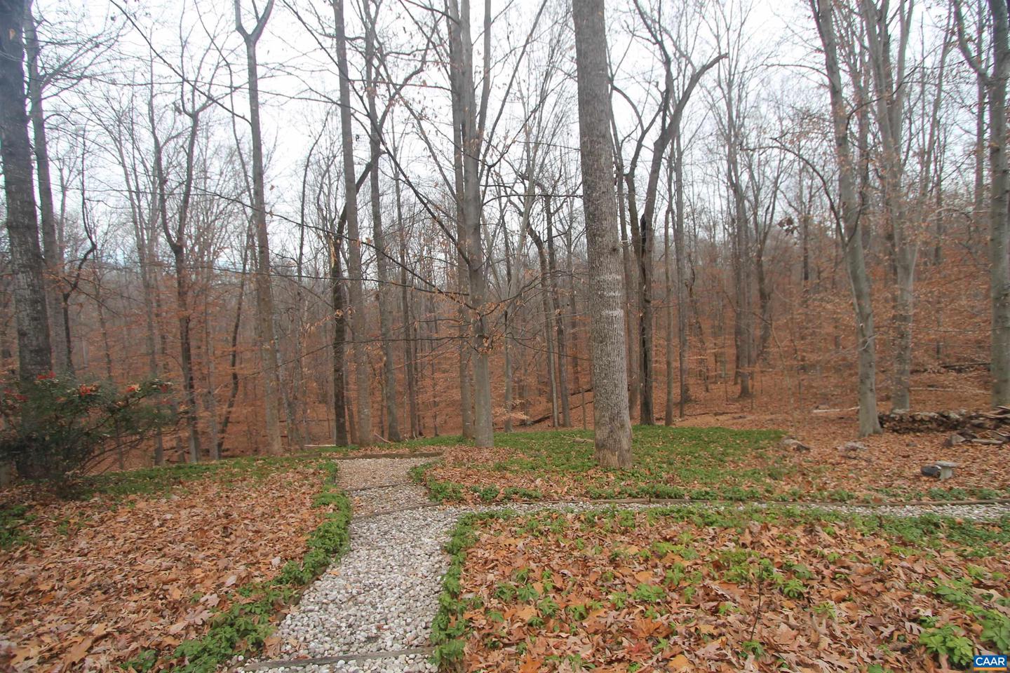 50 LYNNWOOD LN, CHARLOTTESVILLE, Virginia 22901, 5 Bedrooms Bedrooms, ,3 BathroomsBathrooms,Residential,For sale,50 LYNNWOOD LN,671608 MLS # 671608