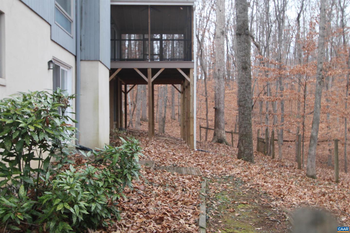 50 LYNNWOOD LN, CHARLOTTESVILLE, Virginia 22901, 5 Bedrooms Bedrooms, ,3 BathroomsBathrooms,Residential,For sale,50 LYNNWOOD LN,671608 MLS # 671608