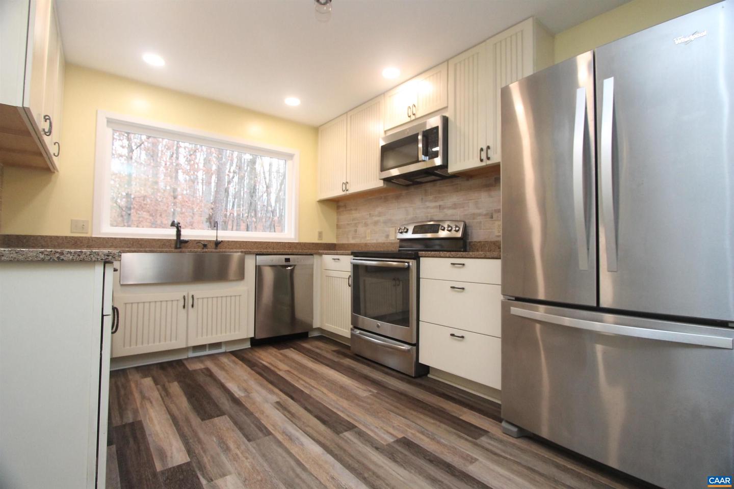 50 LYNNWOOD LN, CHARLOTTESVILLE, Virginia 22901, 5 Bedrooms Bedrooms, ,3 BathroomsBathrooms,Residential,For sale,50 LYNNWOOD LN,671608 MLS # 671608