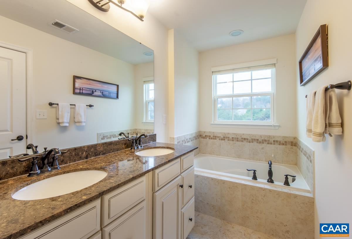 2026 VERONA CT, CHARLOTTESVILLE, Virginia 22911, 3 Bedrooms Bedrooms, ,2 BathroomsBathrooms,Residential,For sale,2026 VERONA CT,671620 MLS # 671620