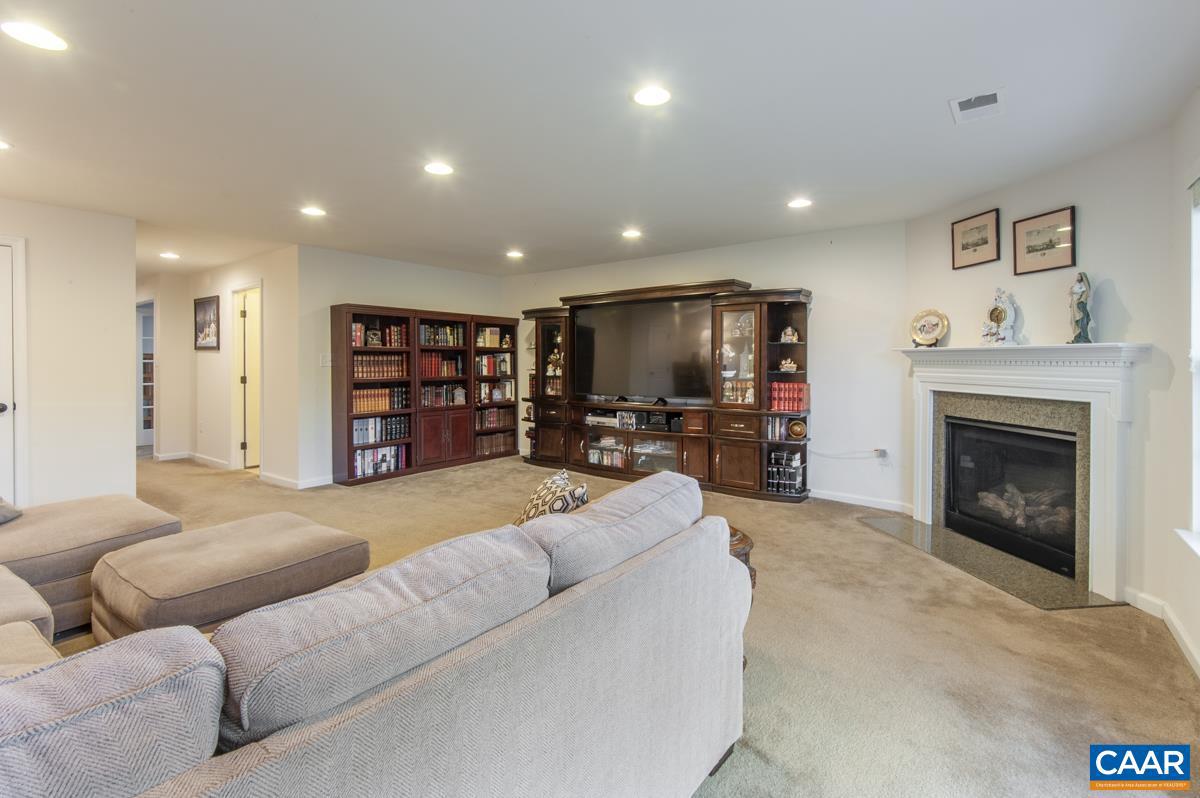 2026 VERONA CT, CHARLOTTESVILLE, Virginia 22911, 3 Bedrooms Bedrooms, ,2 BathroomsBathrooms,Residential,For sale,2026 VERONA CT,671620 MLS # 671620