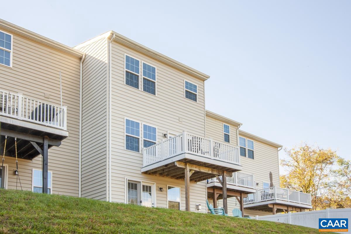 2026 VERONA CT, CHARLOTTESVILLE, Virginia 22911, 3 Bedrooms Bedrooms, ,2 BathroomsBathrooms,Residential,For sale,2026 VERONA CT,671620 MLS # 671620