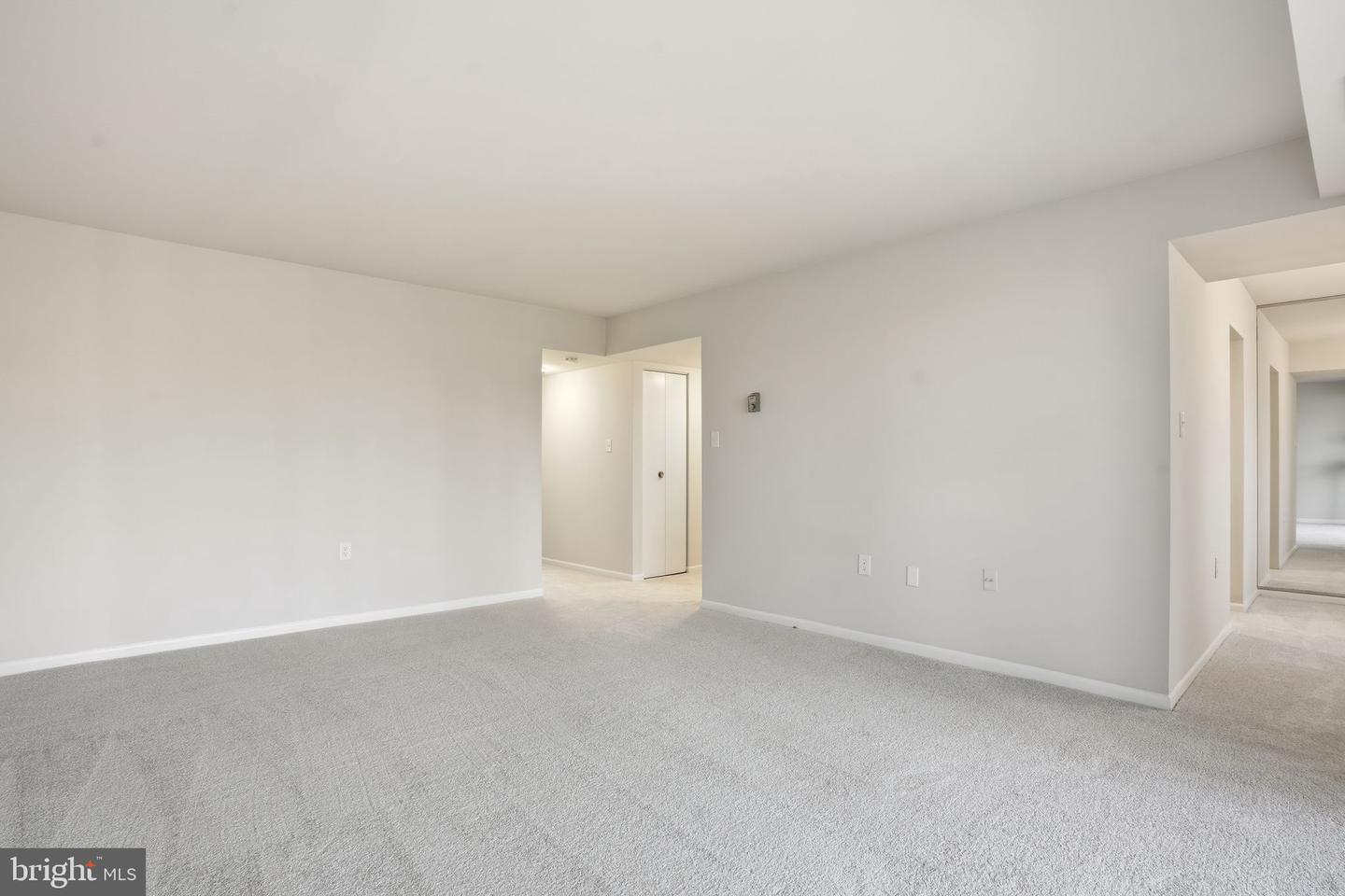 1552 NORTHGATE SQ #12B, RESTON, Virginia 20190, 2 Bedrooms Bedrooms, ,1 BathroomBathrooms,Residential,For sale,1552 NORTHGATE SQ #12B,VAFX2240626 MLS # VAFX2240626