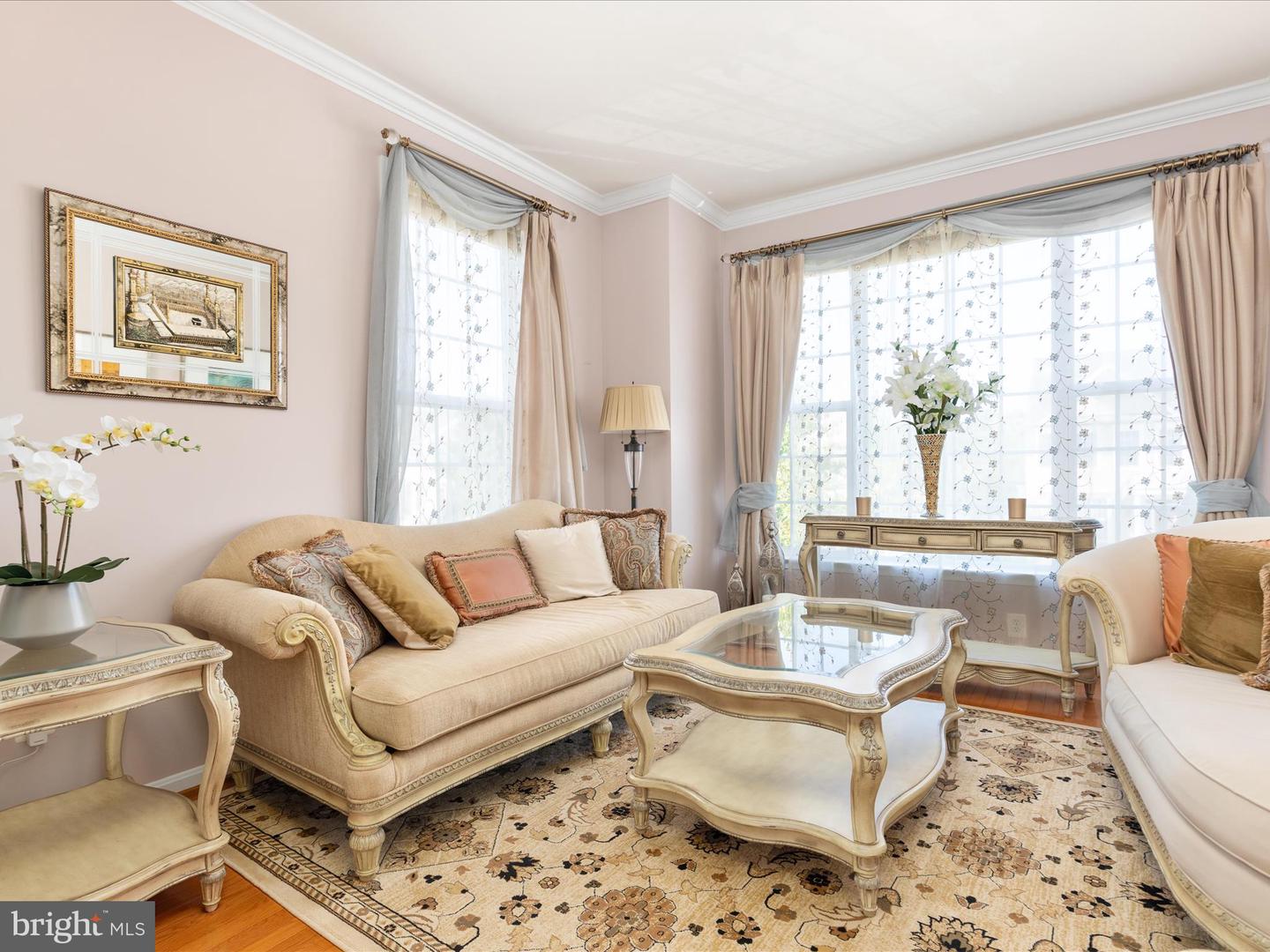 2433 BATTERY HILL CIR, WOODBRIDGE, Virginia 22191, 4 Bedrooms Bedrooms, 8 Rooms Rooms,3 BathroomsBathrooms,Residential,For sale,2433 BATTERY HILL CIR,VAPW2101840 MLS # VAPW2101840