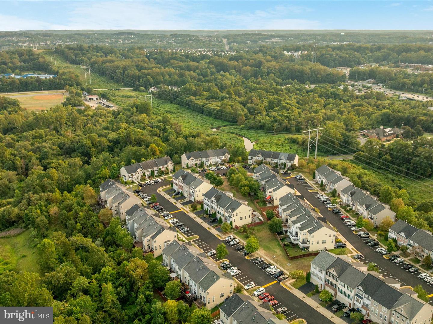 2433 BATTERY HILL CIR, WOODBRIDGE, Virginia 22191, 4 Bedrooms Bedrooms, 8 Rooms Rooms,3 BathroomsBathrooms,Residential,For sale,2433 BATTERY HILL CIR,VAPW2101840 MLS # VAPW2101840