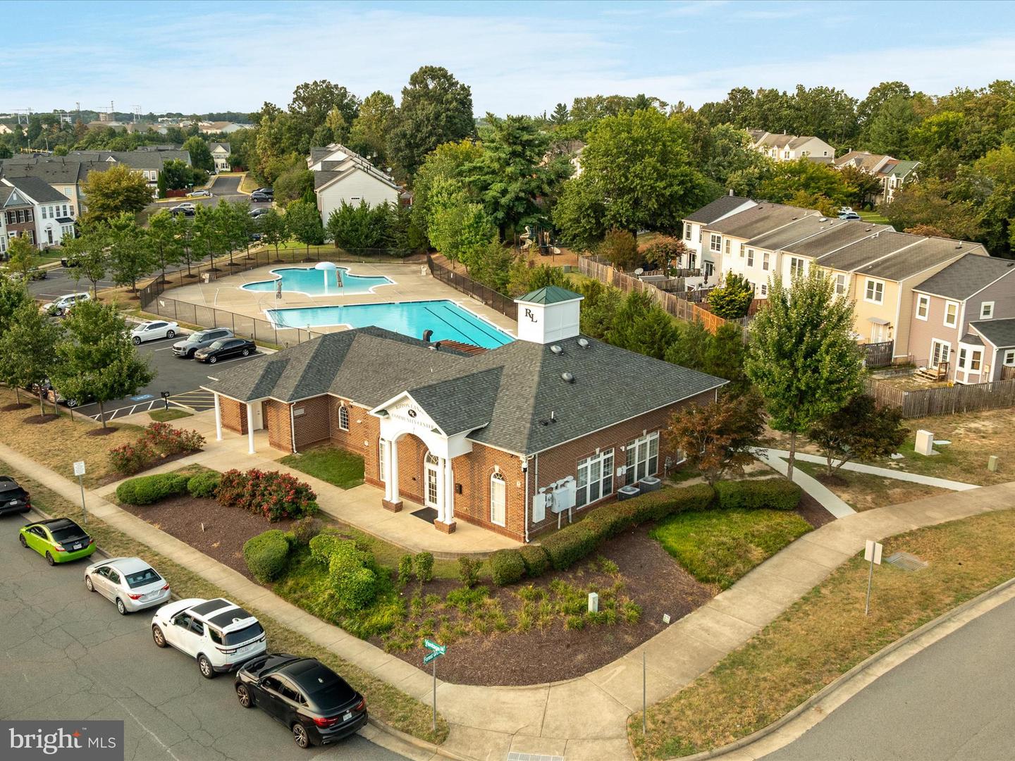 2433 BATTERY HILL CIR, WOODBRIDGE, Virginia 22191, 4 Bedrooms Bedrooms, 8 Rooms Rooms,3 BathroomsBathrooms,Residential,For sale,2433 BATTERY HILL CIR,VAPW2101840 MLS # VAPW2101840