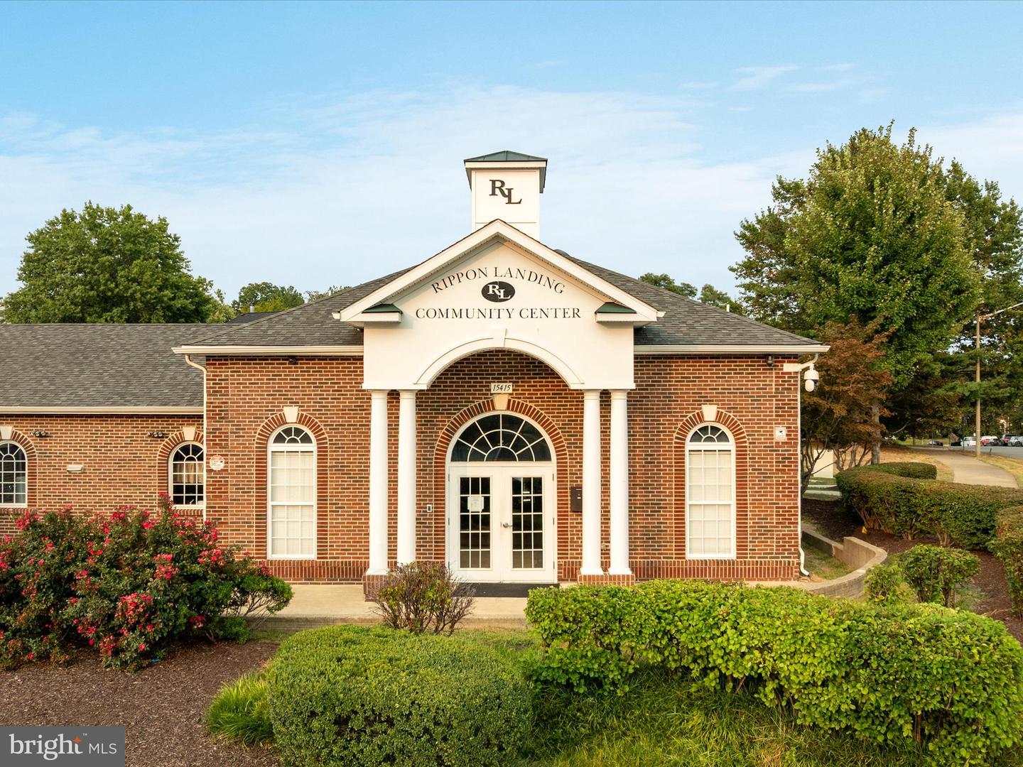 2433 BATTERY HILL CIR, WOODBRIDGE, Virginia 22191, 4 Bedrooms Bedrooms, 8 Rooms Rooms,3 BathroomsBathrooms,Residential,For sale,2433 BATTERY HILL CIR,VAPW2101840 MLS # VAPW2101840