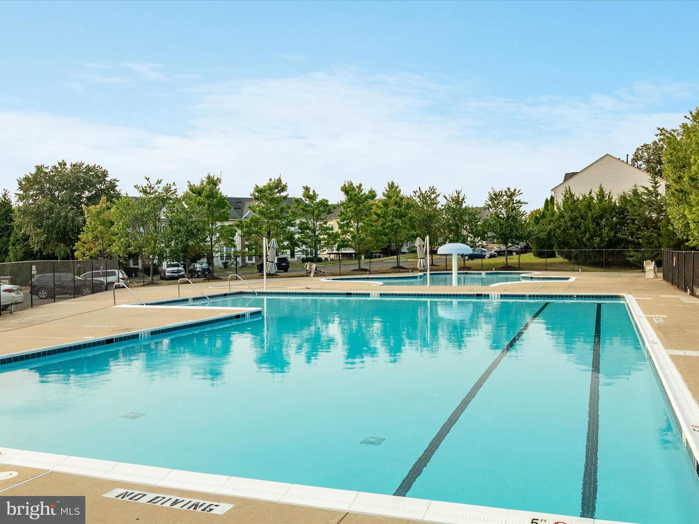 2433 BATTERY HILL CIR, WOODBRIDGE, Virginia 22191, 4 Bedrooms Bedrooms, 8 Rooms Rooms,3 BathroomsBathrooms,Residential,For sale,2433 BATTERY HILL CIR,VAPW2101840 MLS # VAPW2101840