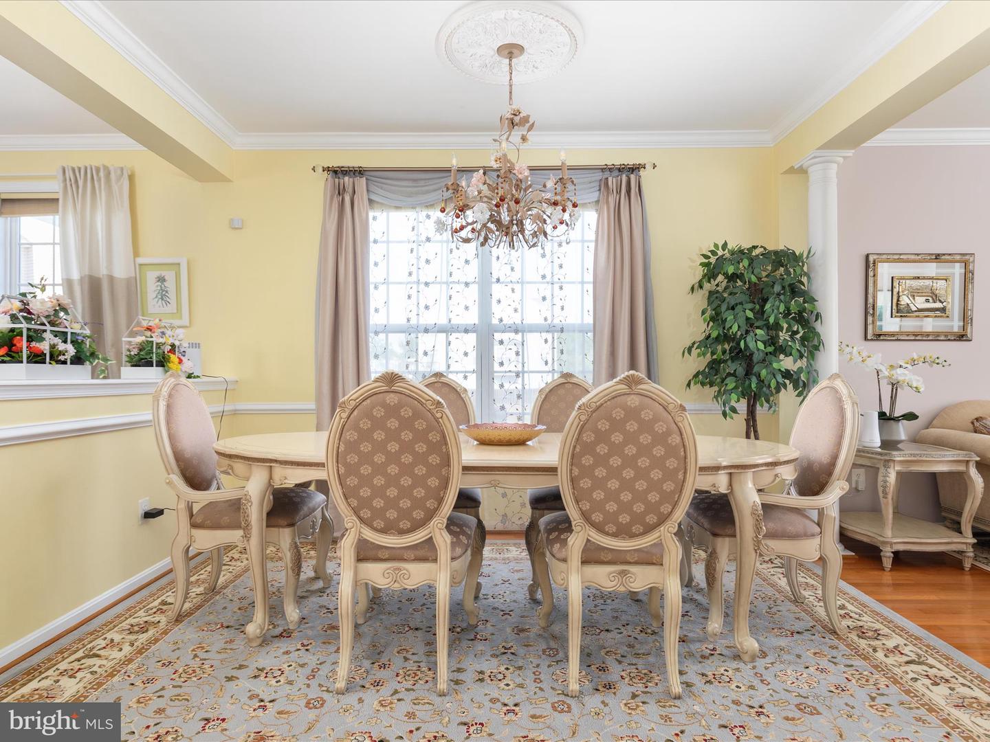 2433 BATTERY HILL CIR, WOODBRIDGE, Virginia 22191, 4 Bedrooms Bedrooms, 8 Rooms Rooms,3 BathroomsBathrooms,Residential,For sale,2433 BATTERY HILL CIR,VAPW2101840 MLS # VAPW2101840