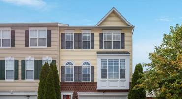 2433 BATTERY HILL CIR, WOODBRIDGE, Virginia 22191, 4 Bedrooms Bedrooms, 8 Rooms Rooms,3 BathroomsBathrooms,Residential,For sale,2433 BATTERY HILL CIR,VAPW2101840 MLS # VAPW2101840