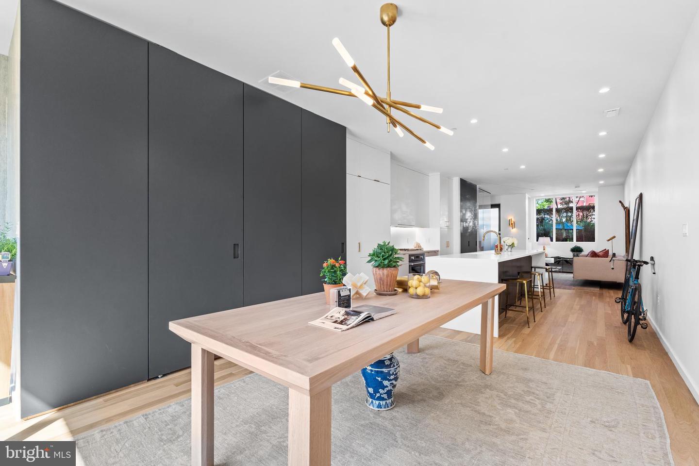 1202 T ST NW #1, WASHINGTON, District Of Columbia 20009, 2 Bedrooms Bedrooms, ,2 BathroomsBathrooms,Residential,For sale,1202 T ST NW #1,DCDC2221642 MLS # DCDC2221642