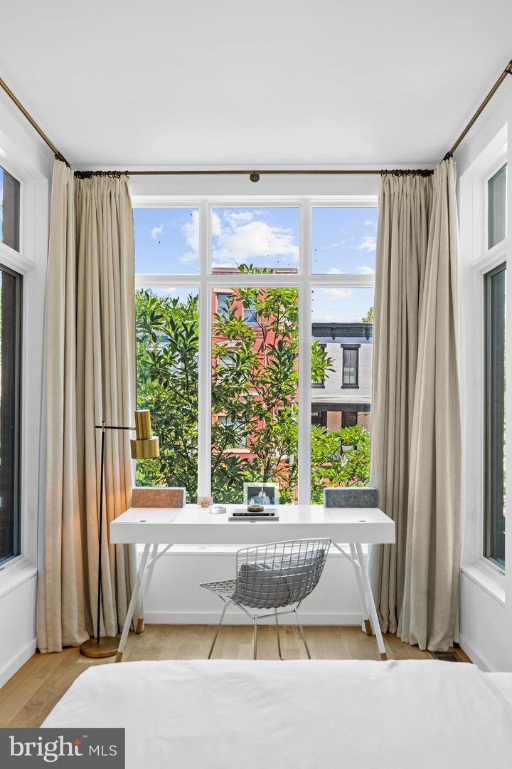 1202 T ST NW #1, WASHINGTON, District Of Columbia 20009, 2 Bedrooms Bedrooms, ,2 BathroomsBathrooms,Residential,For sale,1202 T ST NW #1,DCDC2221642 MLS # DCDC2221642