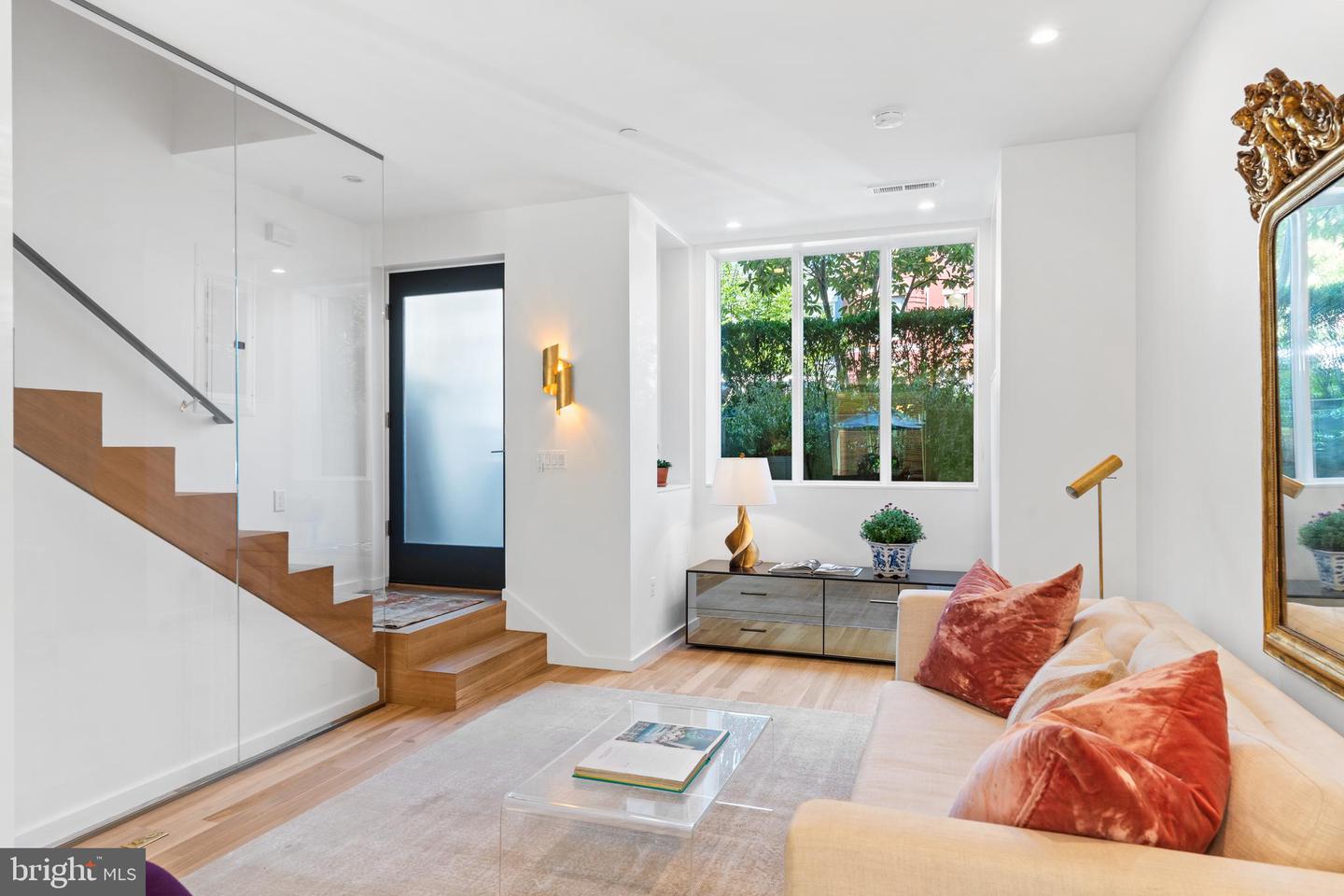 1202 T ST NW #1, WASHINGTON, District Of Columbia 20009, 2 Bedrooms Bedrooms, ,2 BathroomsBathrooms,Residential,For sale,1202 T ST NW #1,DCDC2221642 MLS # DCDC2221642