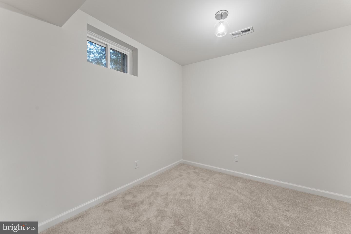 5804 DOGWOOD TREE LN, MINERAL, Virginia 23117, 5 Bedrooms Bedrooms, ,3 BathroomsBathrooms,Residential,For sale,5804 DOGWOOD TREE LN,VASP2036416 MLS # VASP2036416