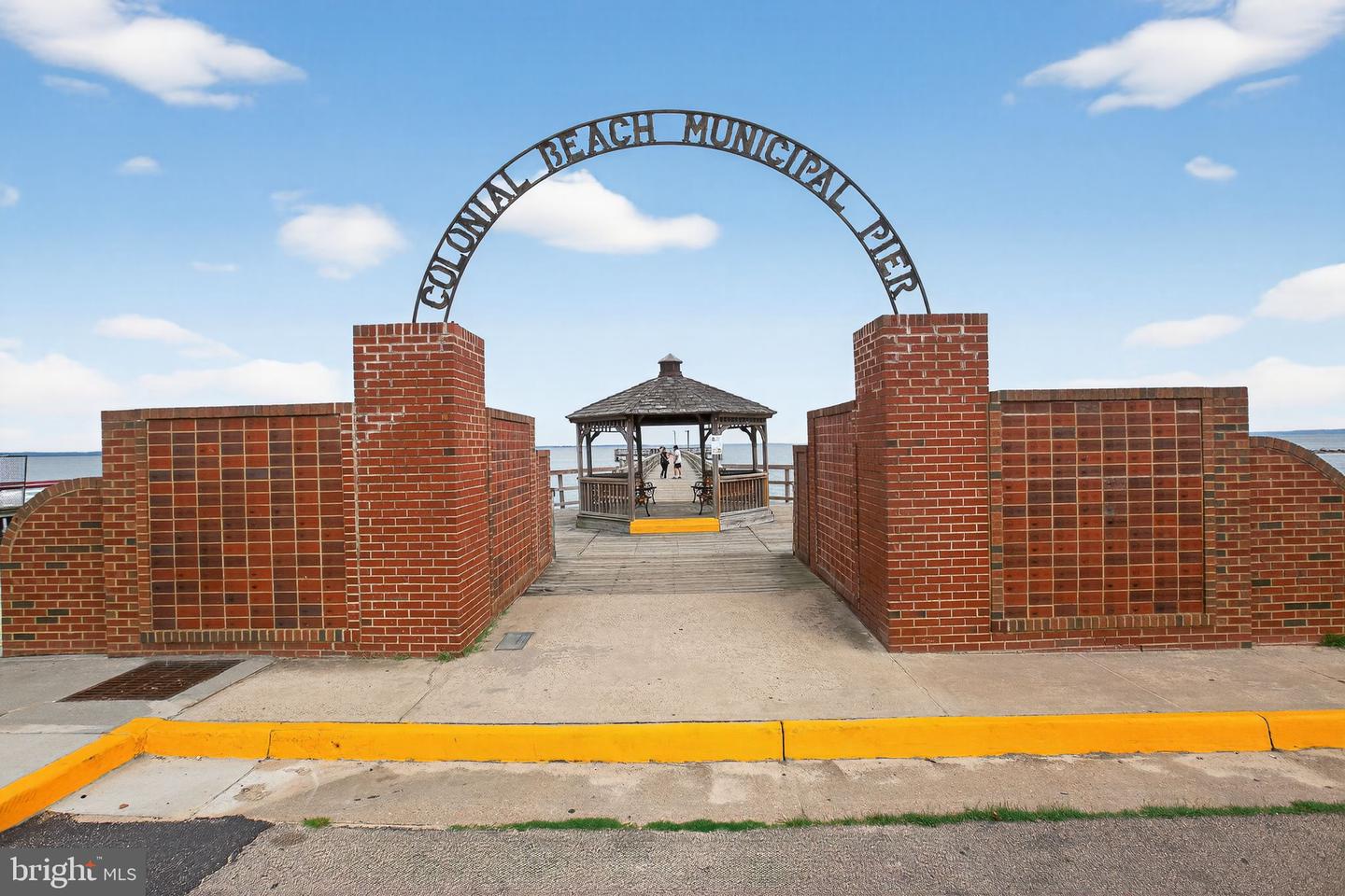 118 7TH ST, COLONIAL BEACH, Virginia 22443, 3 Bedrooms Bedrooms, ,2 BathroomsBathrooms,Residential,For sale,118 7TH ST,VAWE2009822 MLS # VAWE2009822