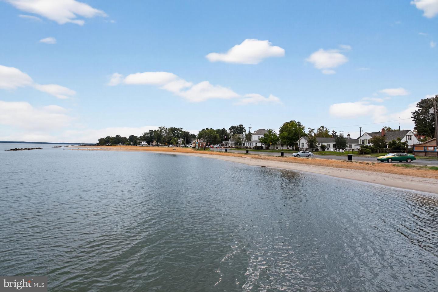 118 7TH ST, COLONIAL BEACH, Virginia 22443, 3 Bedrooms Bedrooms, ,2 BathroomsBathrooms,Residential,For sale,118 7TH ST,VAWE2009822 MLS # VAWE2009822