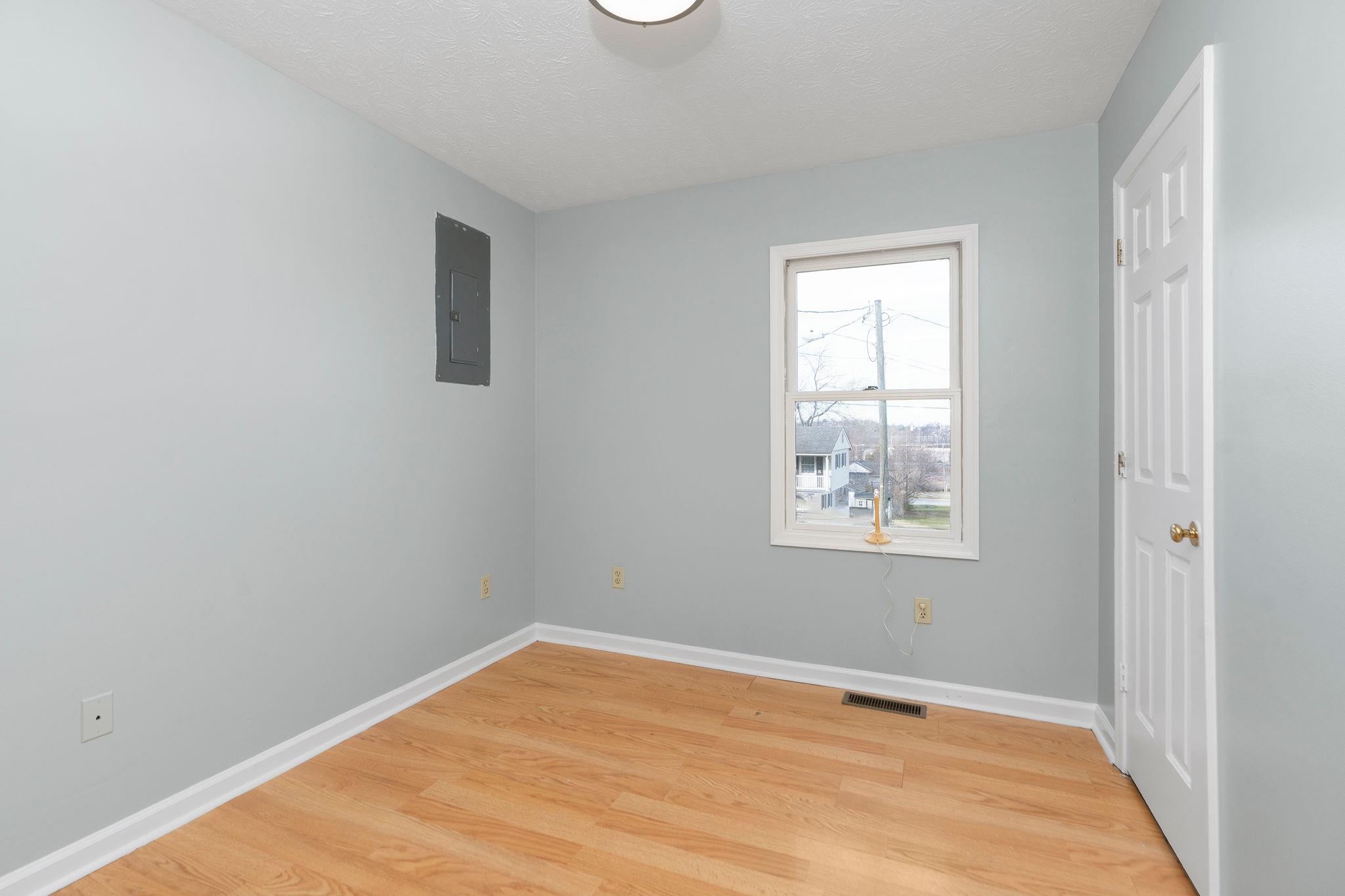 320 S WINCHESTER AVE, WAYNESBORO, Virginia 22980, 3 Bedrooms Bedrooms, ,1 BathroomBathrooms,Residential,320 S WINCHESTER AVE,671624 MLS # 671624 320 S WINCHESTER AVE, WAYNESBORO, Virginia 22980, 3 Bedrooms Bedrooms, ,1 BathroomBathrooms,Residential,320 S WINCHESTER AVE,671624 MLS # 671624