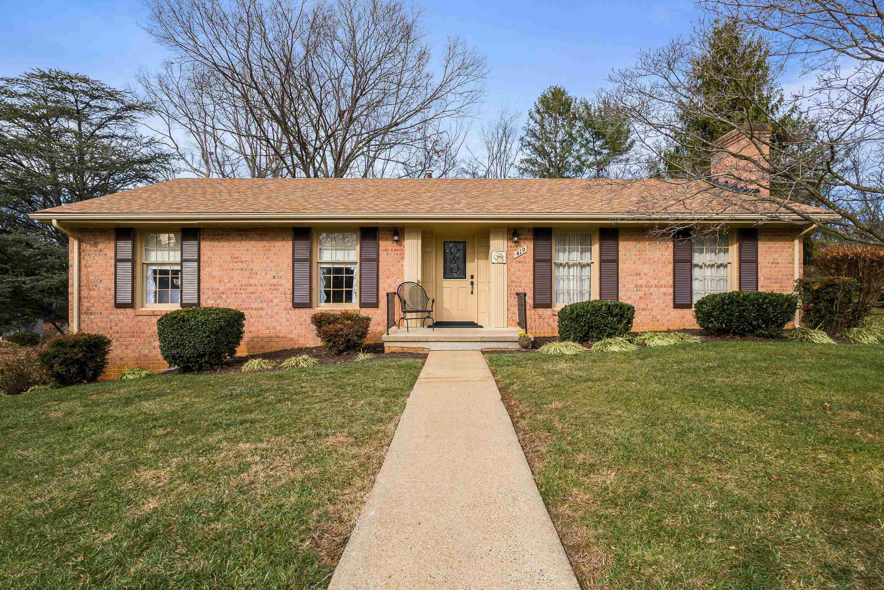 419 CARDINAL ST, STAUNTON, Virginia 24401, 3 Bedrooms Bedrooms, ,2 BathroomsBathrooms,Residential,419 CARDINAL ST,671629 MLS # 671629