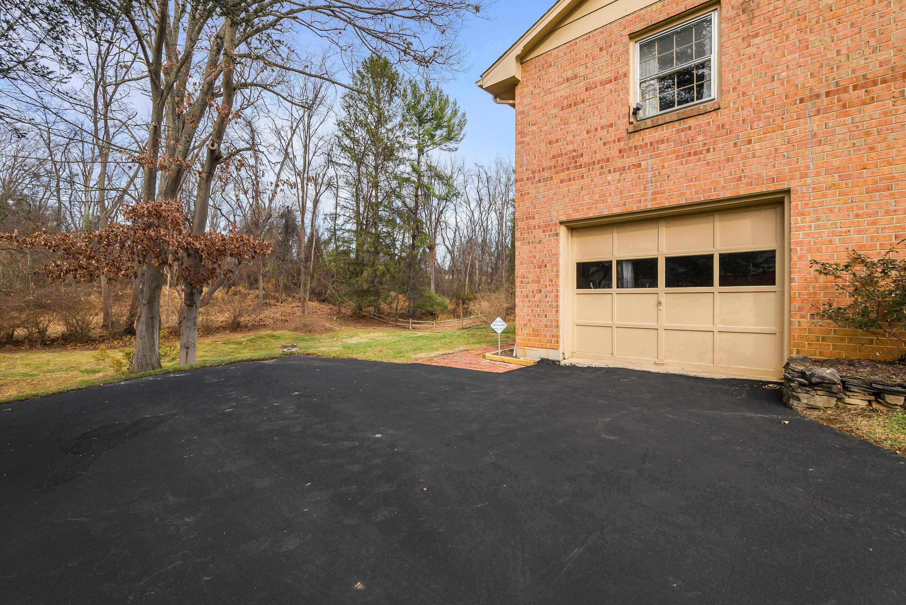 419 CARDINAL ST, STAUNTON, Virginia 24401, 3 Bedrooms Bedrooms, ,2 BathroomsBathrooms,Residential,419 CARDINAL ST,671629 MLS # 671629