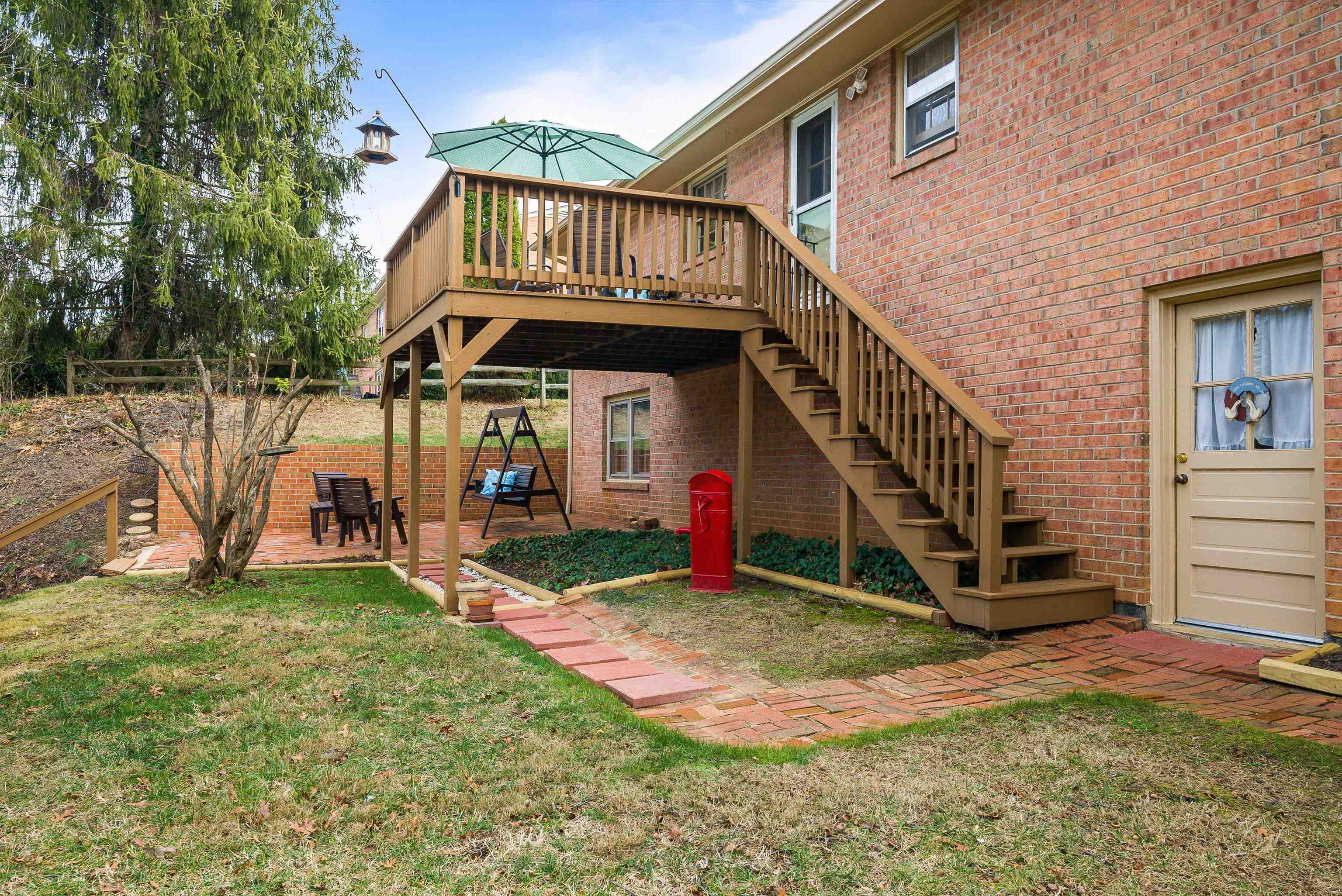 419 CARDINAL ST, STAUNTON, Virginia 24401, 3 Bedrooms Bedrooms, ,2 BathroomsBathrooms,Residential,419 CARDINAL ST,671629 MLS # 671629