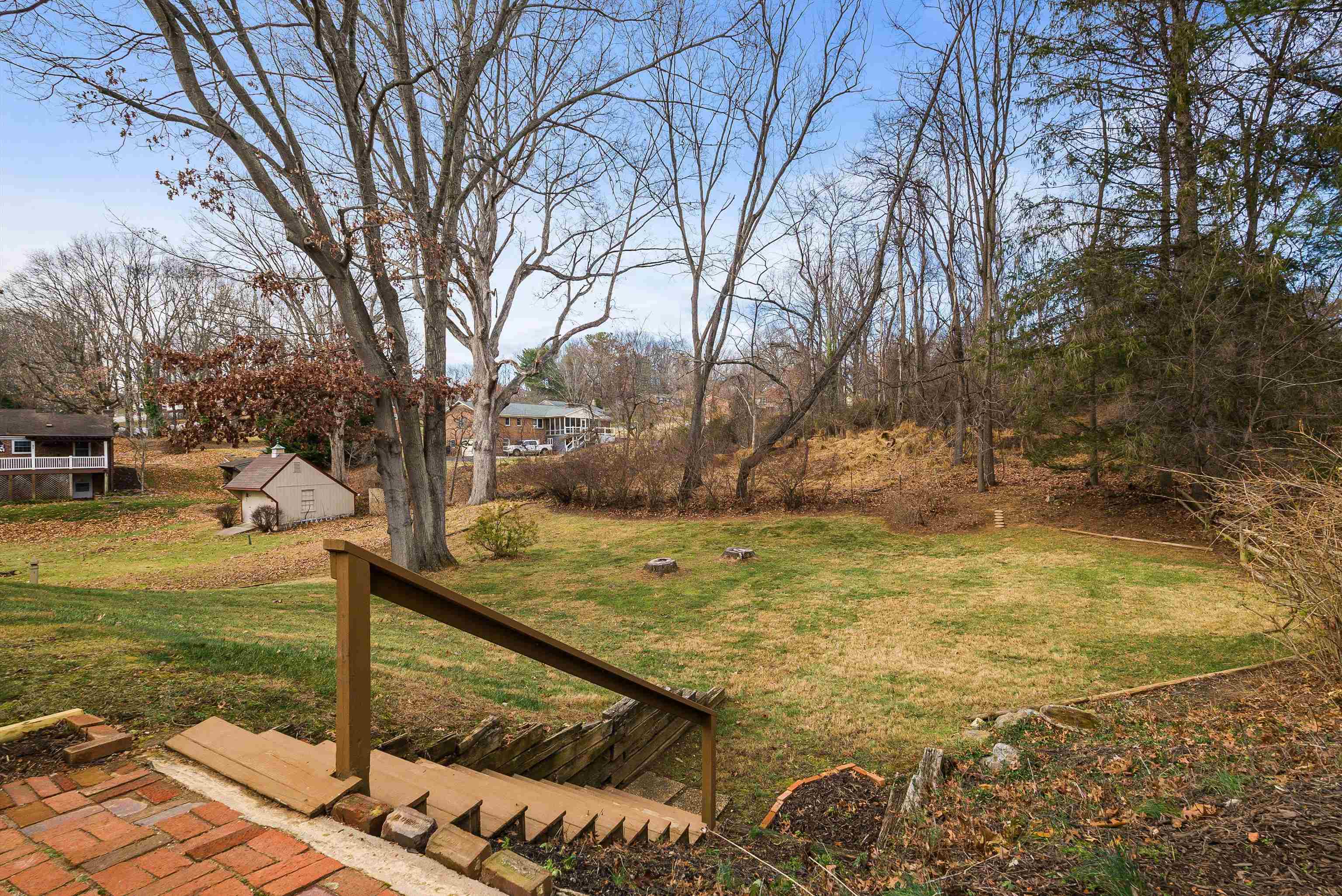 419 CARDINAL ST, STAUNTON, Virginia 24401, 3 Bedrooms Bedrooms, ,2 BathroomsBathrooms,Residential,419 CARDINAL ST,671629 MLS # 671629