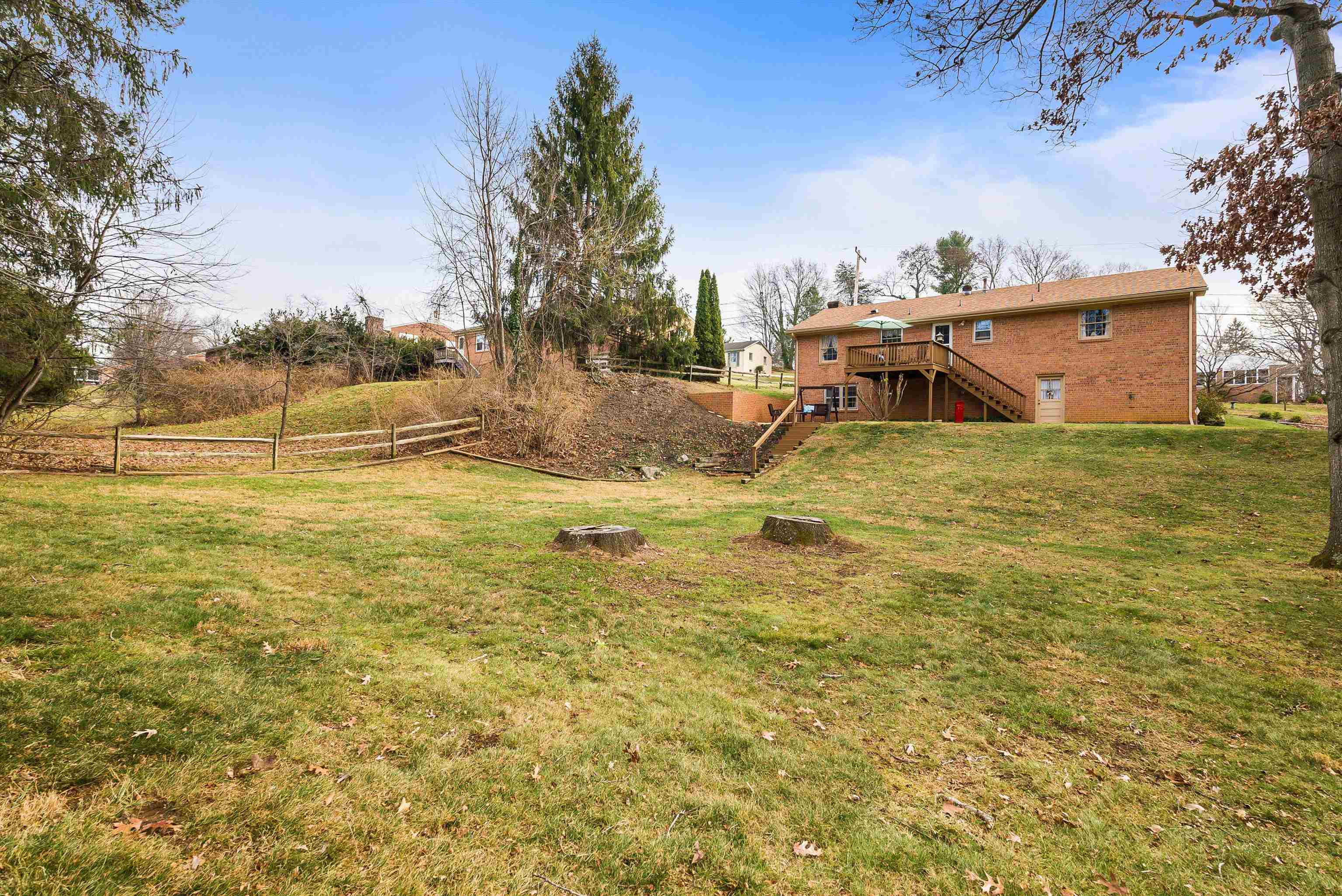 419 CARDINAL ST, STAUNTON, Virginia 24401, 3 Bedrooms Bedrooms, ,2 BathroomsBathrooms,Residential,419 CARDINAL ST,671629 MLS # 671629