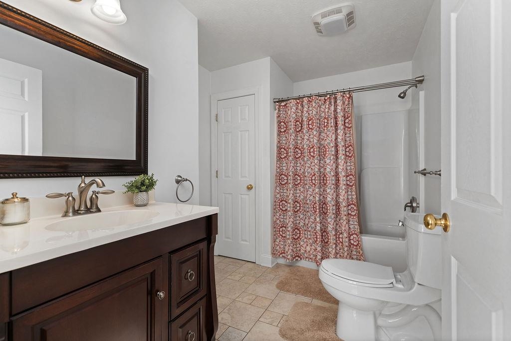 115 OLD HERMITAGE RD, WAYNESBORO, Virginia 22980, 3 Bedrooms Bedrooms, ,2 BathroomsBathrooms,Residential,115 OLD HERMITAGE RD,671633 MLS # 671633