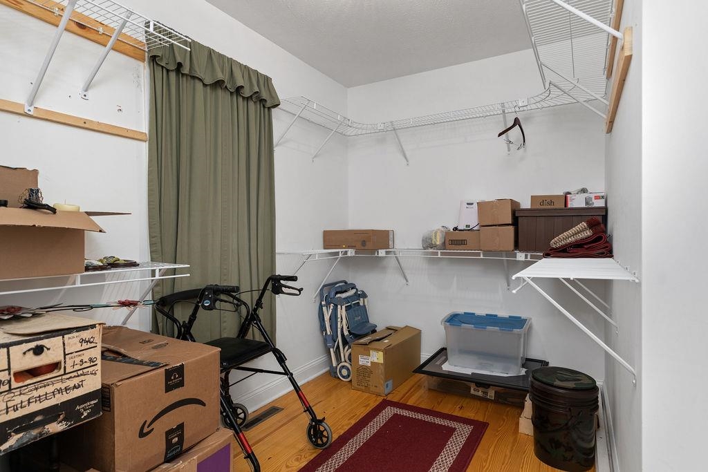 115 OLD HERMITAGE RD, WAYNESBORO, Virginia 22980, 3 Bedrooms Bedrooms, ,2 BathroomsBathrooms,Residential,115 OLD HERMITAGE RD,671633 MLS # 671633