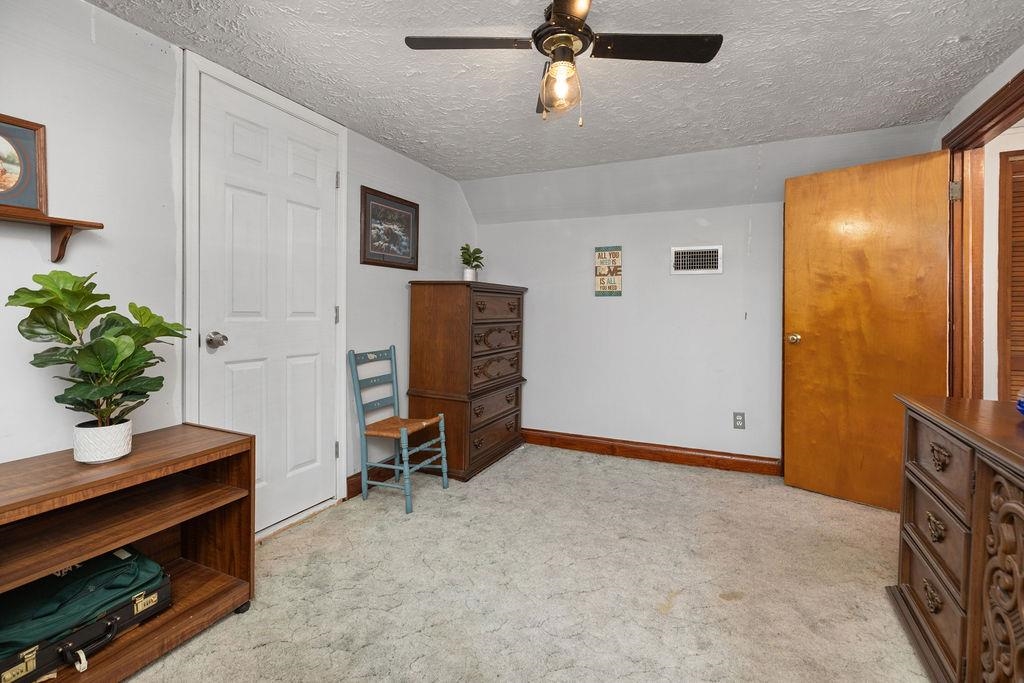 115 OLD HERMITAGE RD, WAYNESBORO, Virginia 22980, 3 Bedrooms Bedrooms, ,2 BathroomsBathrooms,Residential,115 OLD HERMITAGE RD,671633 MLS # 671633