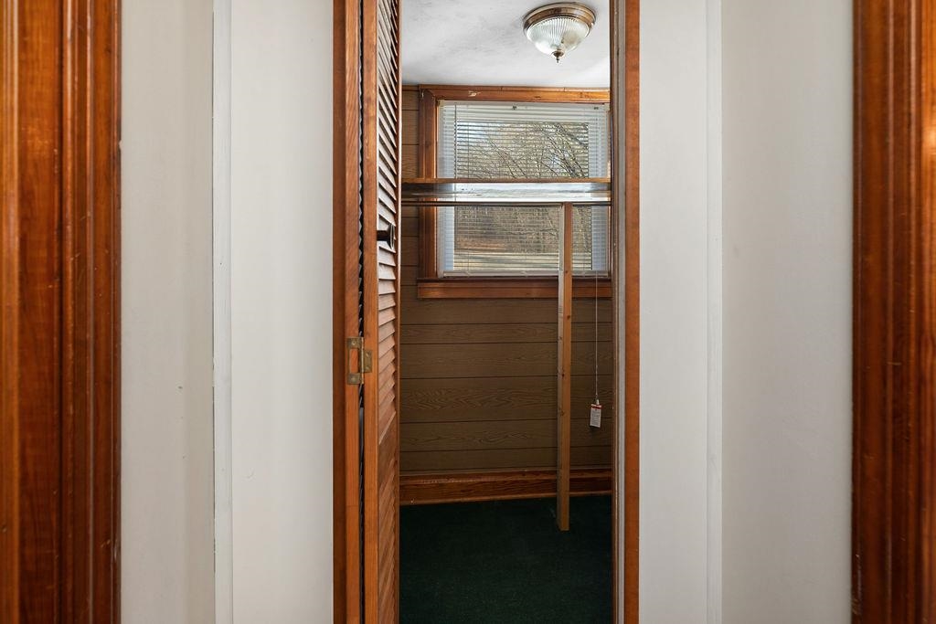 115 OLD HERMITAGE RD, WAYNESBORO, Virginia 22980, 3 Bedrooms Bedrooms, ,2 BathroomsBathrooms,Residential,115 OLD HERMITAGE RD,671633 MLS # 671633