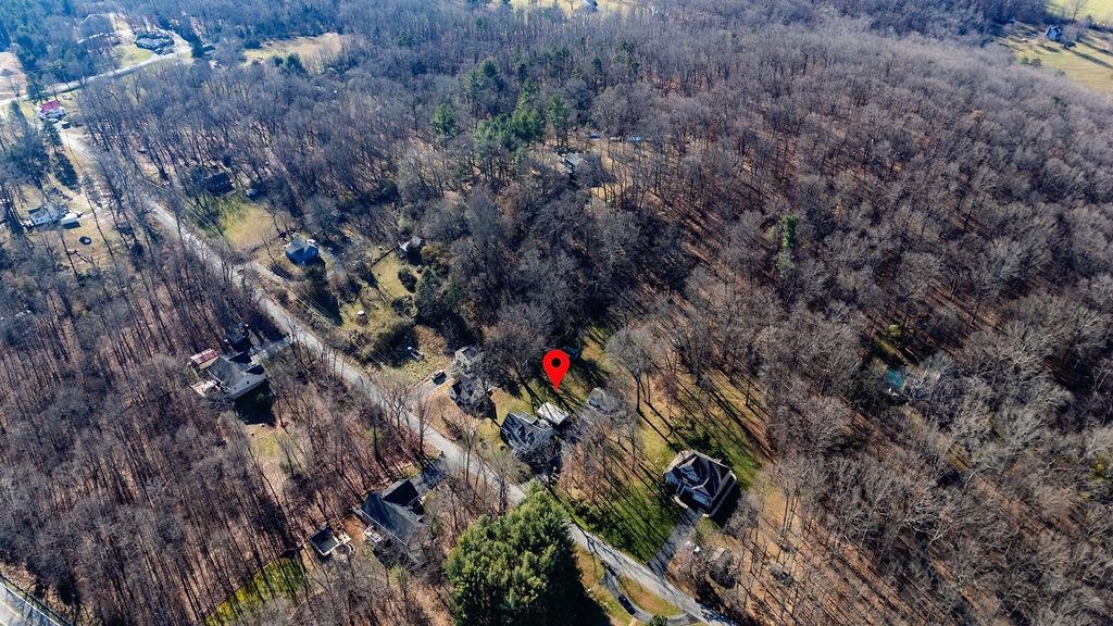 115 OLD HERMITAGE RD, WAYNESBORO, Virginia 22980, 3 Bedrooms Bedrooms, ,2 BathroomsBathrooms,Residential,115 OLD HERMITAGE RD,671633 MLS # 671633