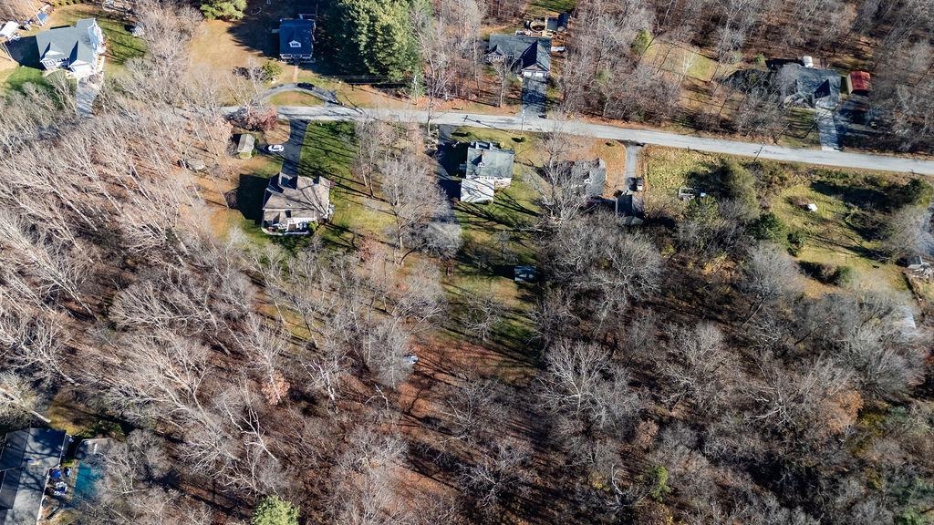 115 OLD HERMITAGE RD, WAYNESBORO, Virginia 22980, 3 Bedrooms Bedrooms, ,2 BathroomsBathrooms,Residential,115 OLD HERMITAGE RD,671633 MLS # 671633