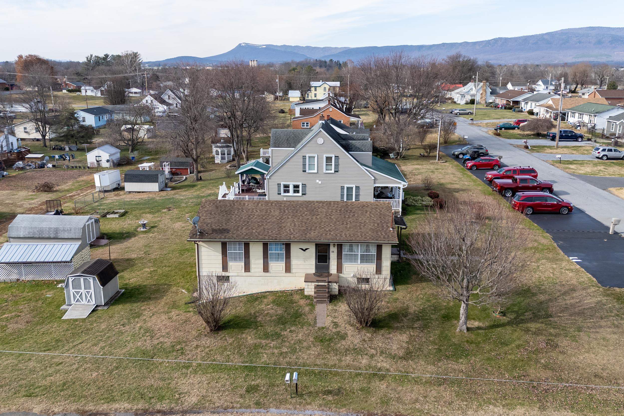 502 SEVENTH ST, ELKTON, Virginia 22827, 3 Bedrooms Bedrooms, ,1 BathroomBathrooms,Residential,502 SEVENTH ST,671634 MLS # 671634 502 SEVENTH ST, ELKTON, Virginia 22827, 3 Bedrooms Bedrooms, ,1 BathroomBathrooms,Residential,502 SEVENTH ST,671634 MLS # 671634