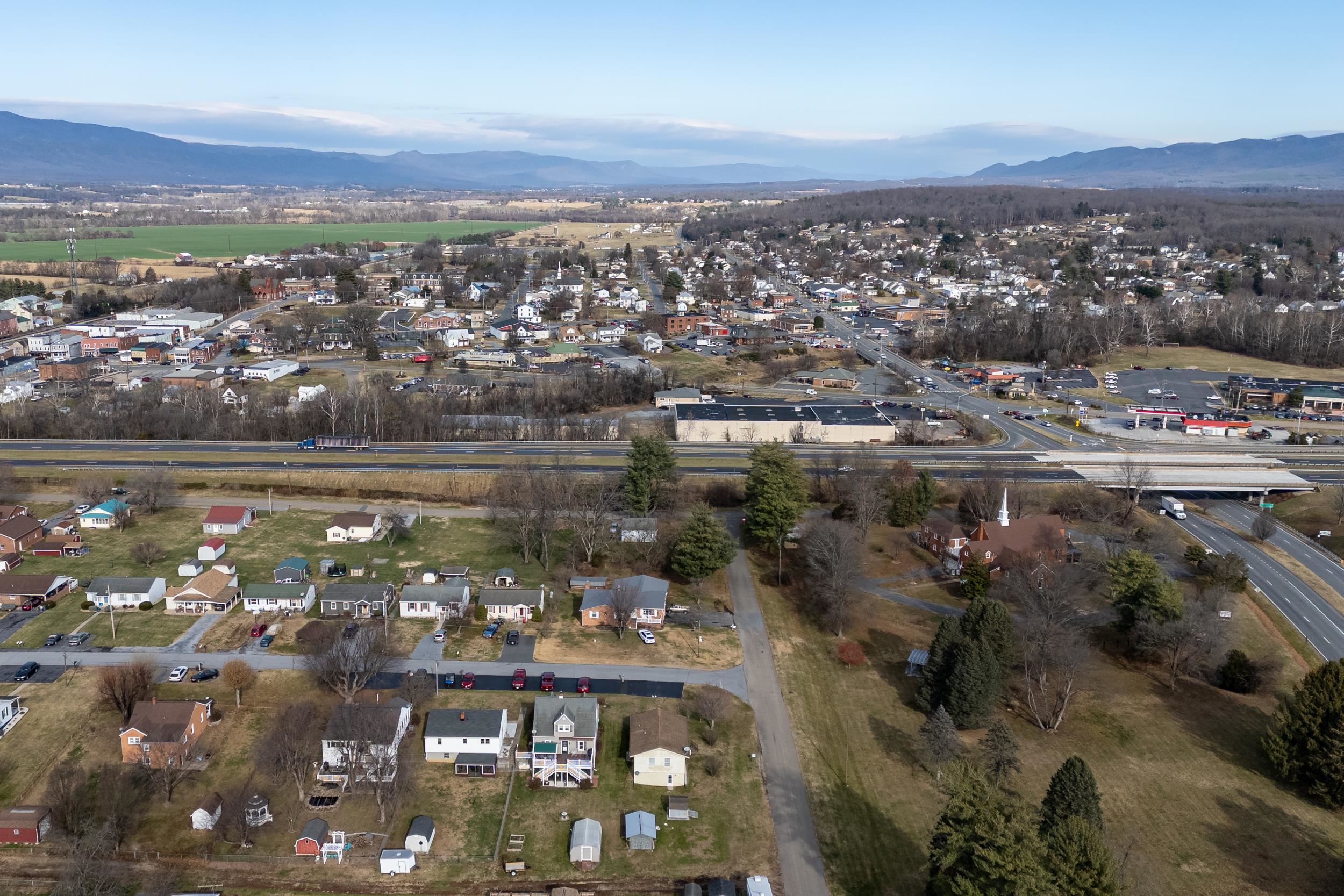 502 SEVENTH ST, ELKTON, Virginia 22827, 3 Bedrooms Bedrooms, ,1 BathroomBathrooms,Residential,502 SEVENTH ST,671634 MLS # 671634 502 SEVENTH ST, ELKTON, Virginia 22827, 3 Bedrooms Bedrooms, ,1 BathroomBathrooms,Residential,502 SEVENTH ST,671634 MLS # 671634