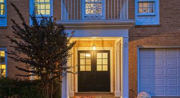 706 BLUEBERRY HILL RD, MCLEAN, Virginia 22101, 4 Bedrooms Bedrooms, ,4 BathroomsBathrooms,Residential,For sale,706 BLUEBERRY HILL RD,VAFX2274870 MLS # VAFX2274870