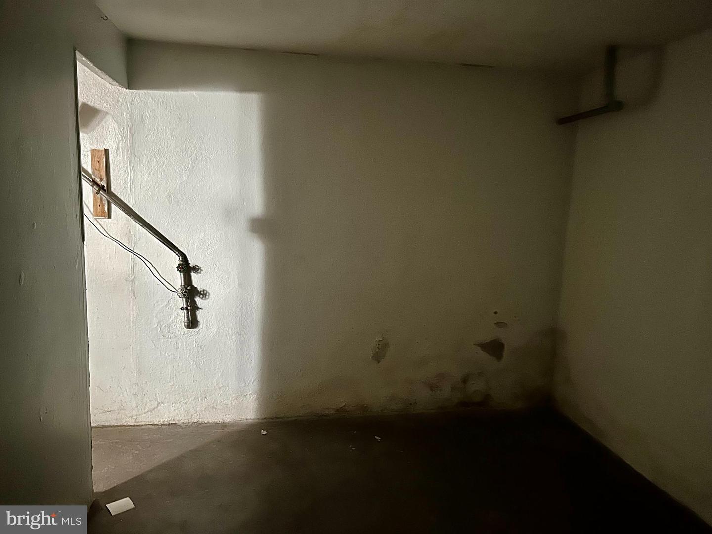 4227 BRANDYWINE ST NW, WASHINGTON, District Of Columbia 20016, 3 Bedrooms Bedrooms, ,2 BathroomsBathrooms,Residential,For sale,4227 BRANDYWINE ST NW,DCDC2227886 MLS # DCDC2227886