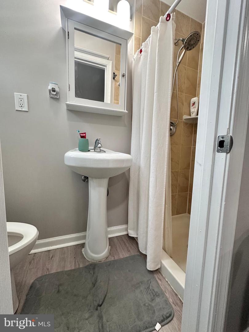 1411 MARY ST, WOODBRIDGE, Virginia 22191, 4 Bedrooms Bedrooms, ,3 BathroomsBathrooms,Residential,For sale,1411 MARY ST,VAPW2106554 MLS # VAPW2106554