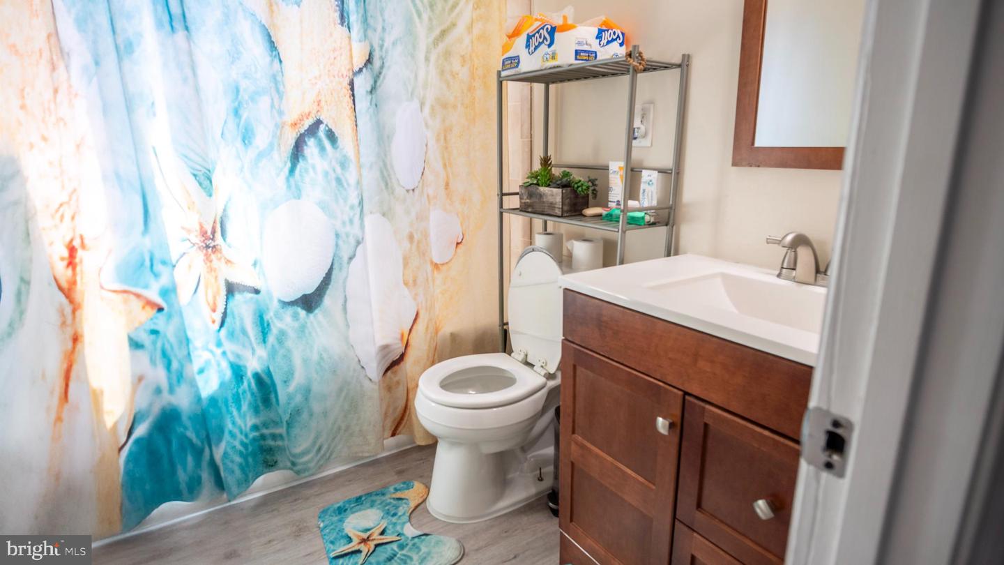 1411 MARY ST, WOODBRIDGE, Virginia 22191, 4 Bedrooms Bedrooms, ,3 BathroomsBathrooms,Residential,For sale,1411 MARY ST,VAPW2106554 MLS # VAPW2106554