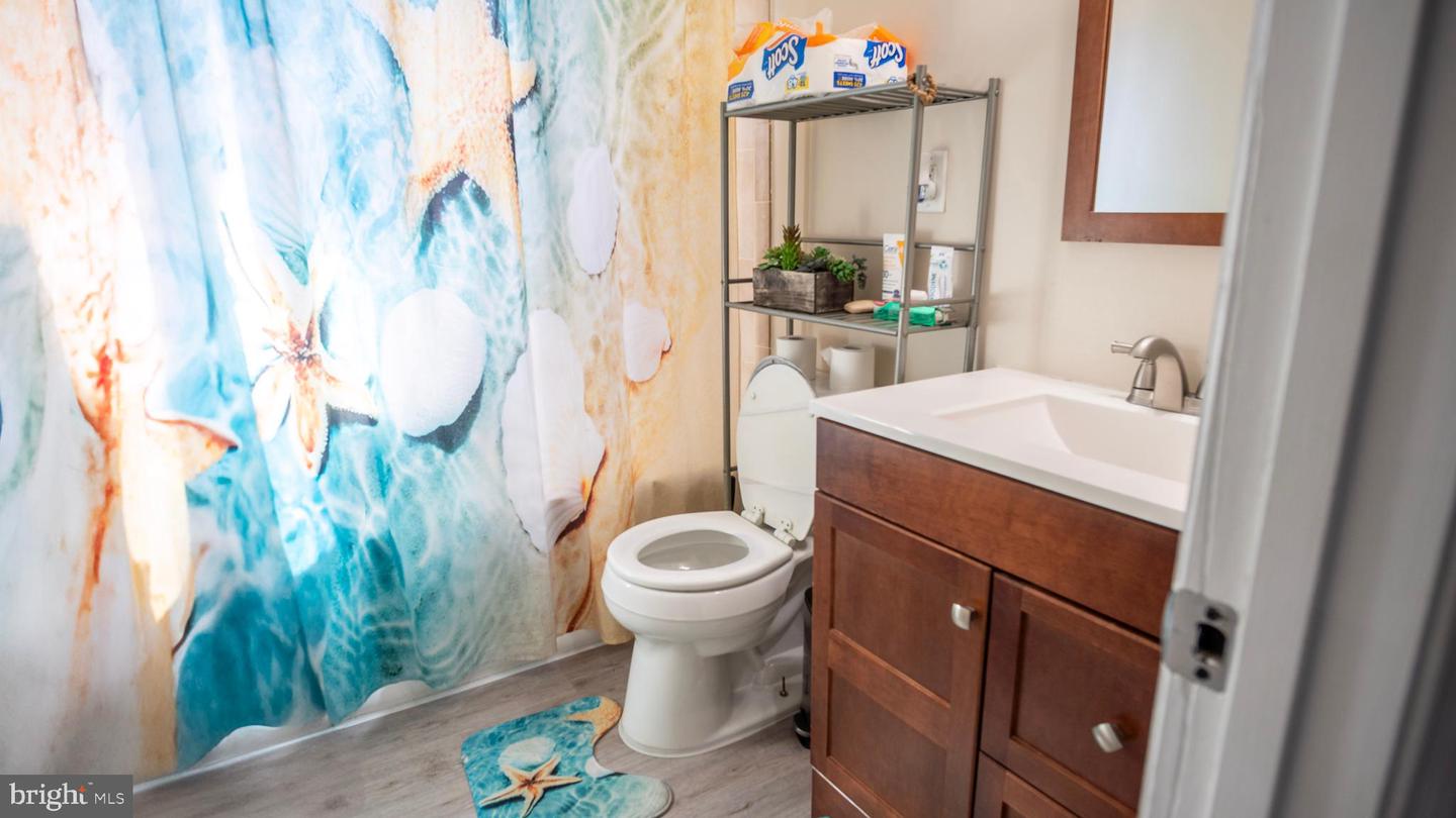 1411 MARY ST, WOODBRIDGE, Virginia 22191, 4 Bedrooms Bedrooms, ,3 BathroomsBathrooms,Residential,For sale,1411 MARY ST,VAPW2106554 MLS # VAPW2106554