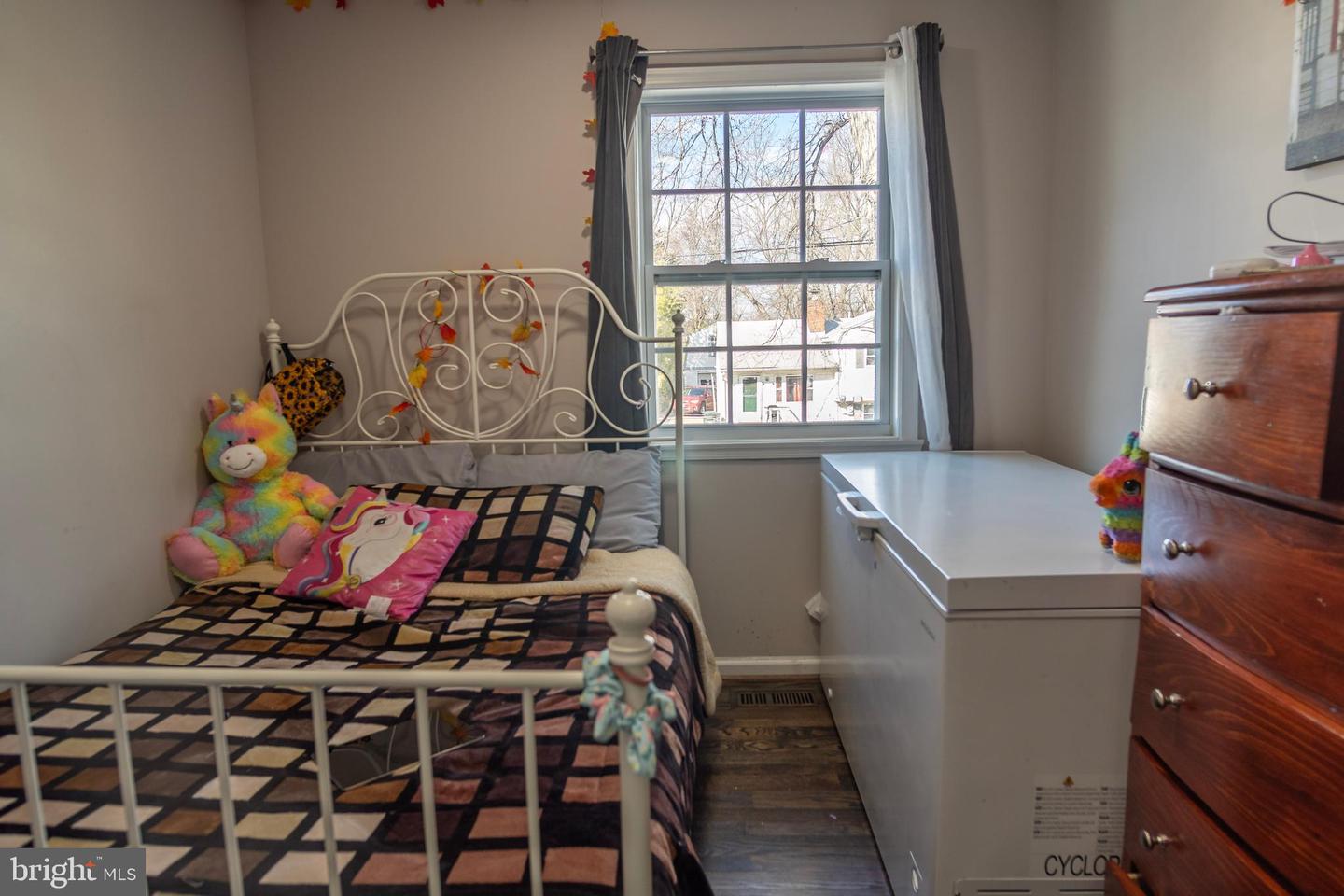 1411 MARY ST, WOODBRIDGE, Virginia 22191, 4 Bedrooms Bedrooms, ,3 BathroomsBathrooms,Residential,For sale,1411 MARY ST,VAPW2106554 MLS # VAPW2106554