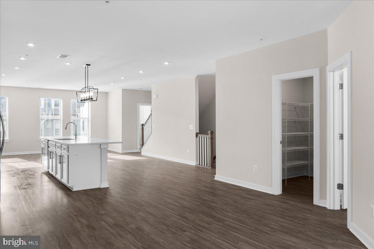 1120 MADEIRA TER SE, LEESBURG, Virginia 20175, 3 Bedrooms Bedrooms, ,2 BathroomsBathrooms,Residential,For sale,1120 MADEIRA TER SE,VALO2110150 MLS # VALO2110150