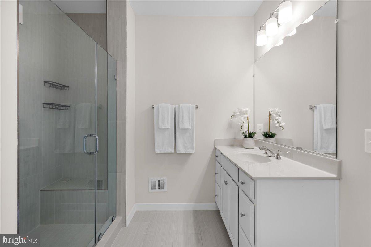 1120 MADEIRA TER SE, LEESBURG, Virginia 20175, 3 Bedrooms Bedrooms, ,2 BathroomsBathrooms,Residential,For sale,1120 MADEIRA TER SE,VALO2110150 MLS # VALO2110150