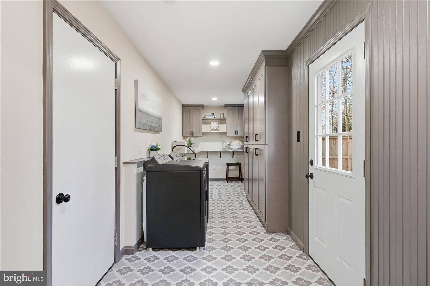 5606 TILIA CT, BURKE, Virginia 22015, 4 Bedrooms Bedrooms, ,3 BathroomsBathrooms,Residential,For sale,5606 TILIA CT,VAFX2277966 MLS # VAFX2277966