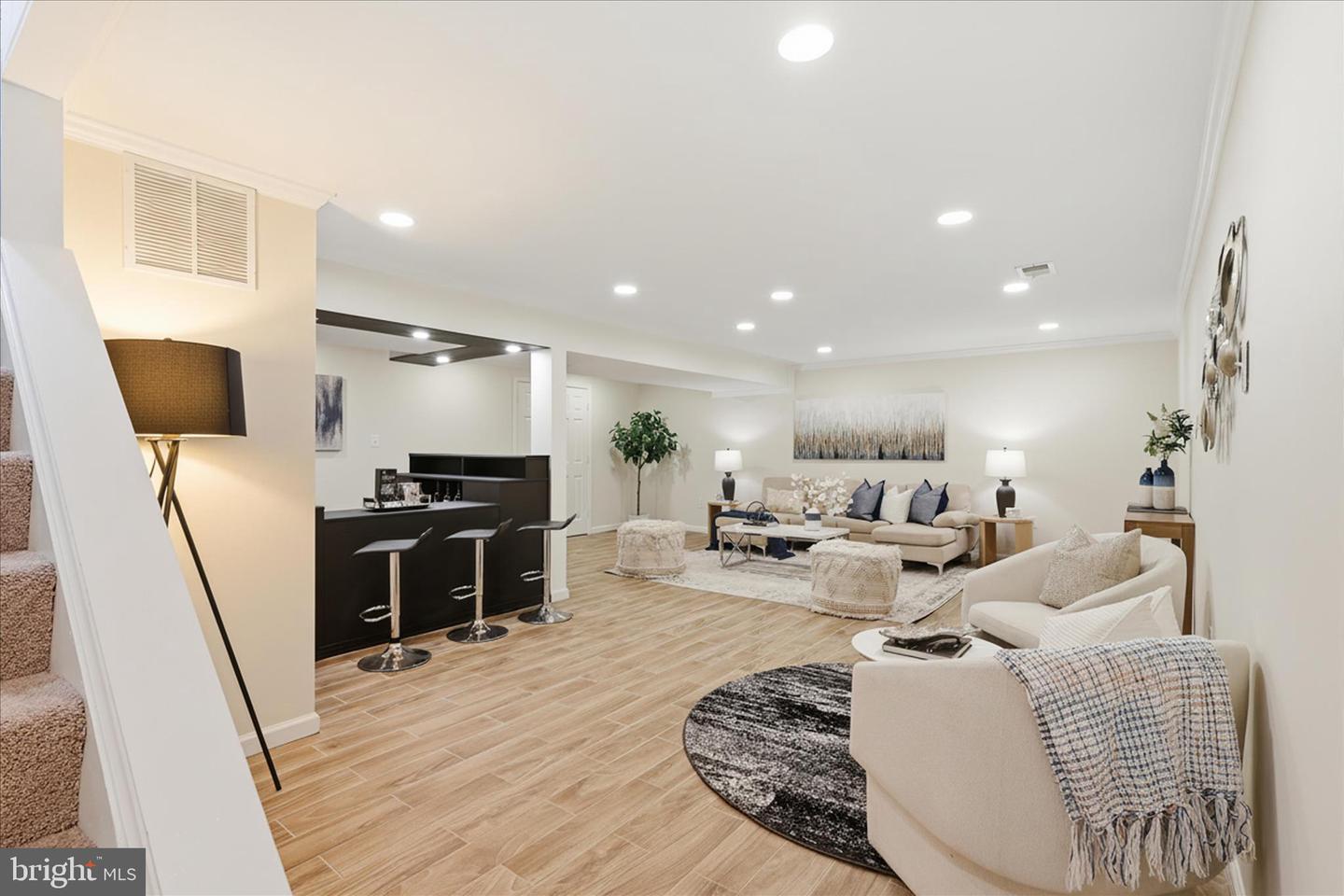 5606 TILIA CT, BURKE, Virginia 22015, 4 Bedrooms Bedrooms, ,3 BathroomsBathrooms,Residential,For sale,5606 TILIA CT,VAFX2277966 MLS # VAFX2277966