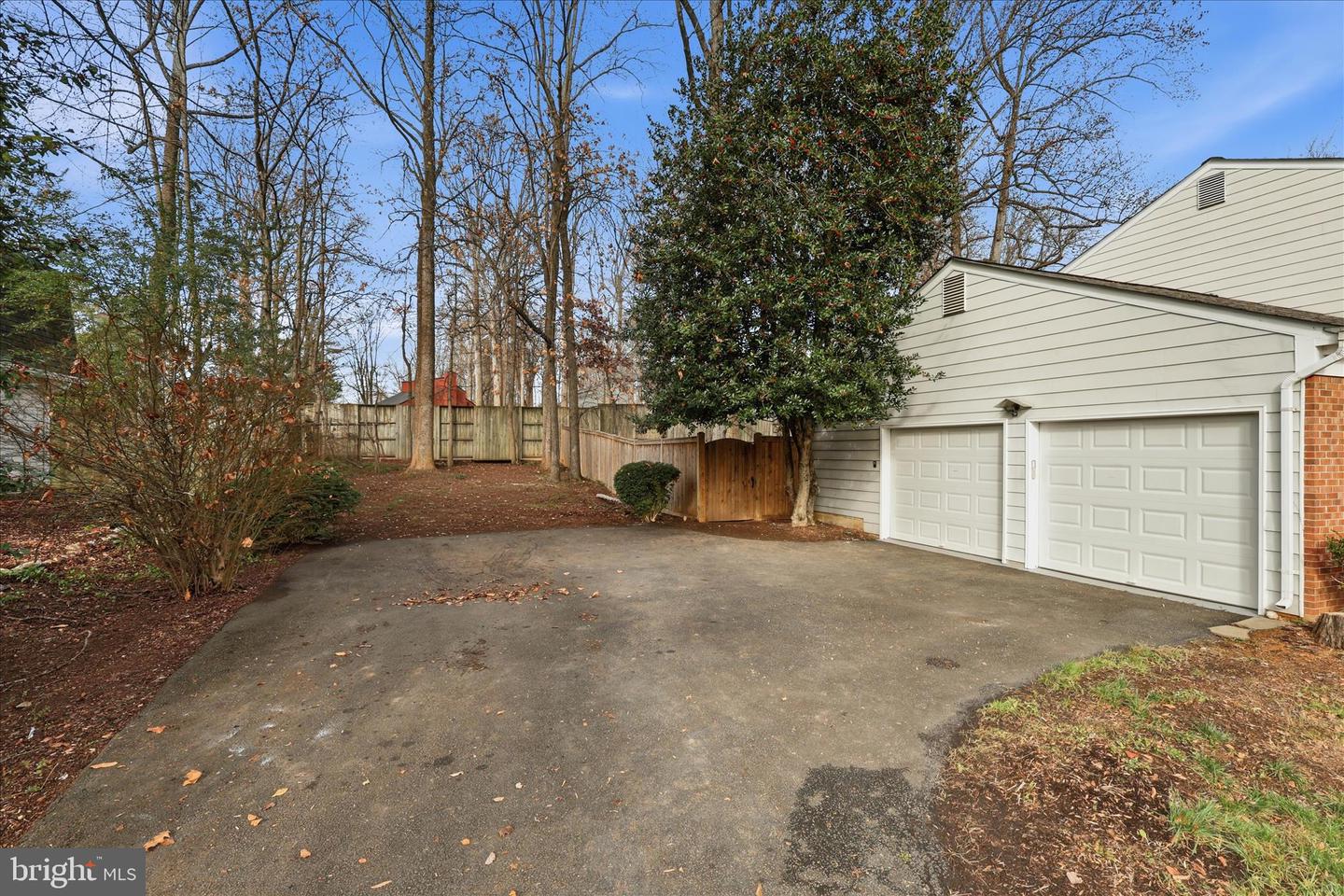 5606 TILIA CT, BURKE, Virginia 22015, 4 Bedrooms Bedrooms, ,3 BathroomsBathrooms,Residential,For sale,5606 TILIA CT,VAFX2277966 MLS # VAFX2277966