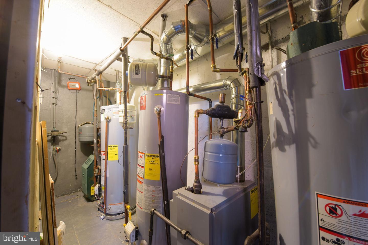 550 MALCOLM X AVE SE, WASHINGTON, District Of Columbia 20032, 3 Bedrooms Bedrooms, 3 Rooms Rooms,3 BathroomsBathrooms,Residential,For sale,550 MALCOLM X AVE SE,DCDC2231358 MLS # DCDC2231358